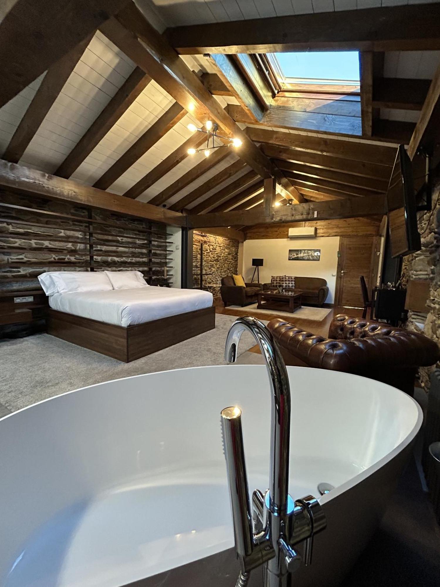Mas Farner - Adults Only Bed & Breakfast Llivia Oda fotoğraf